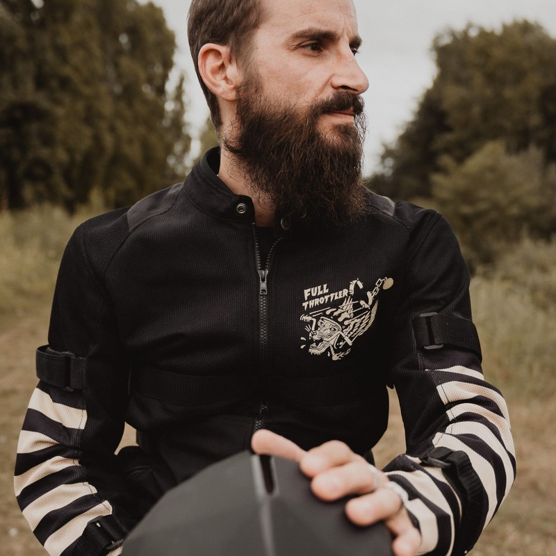 2760 SUPERLIGHT  JACKET _003.jpg
